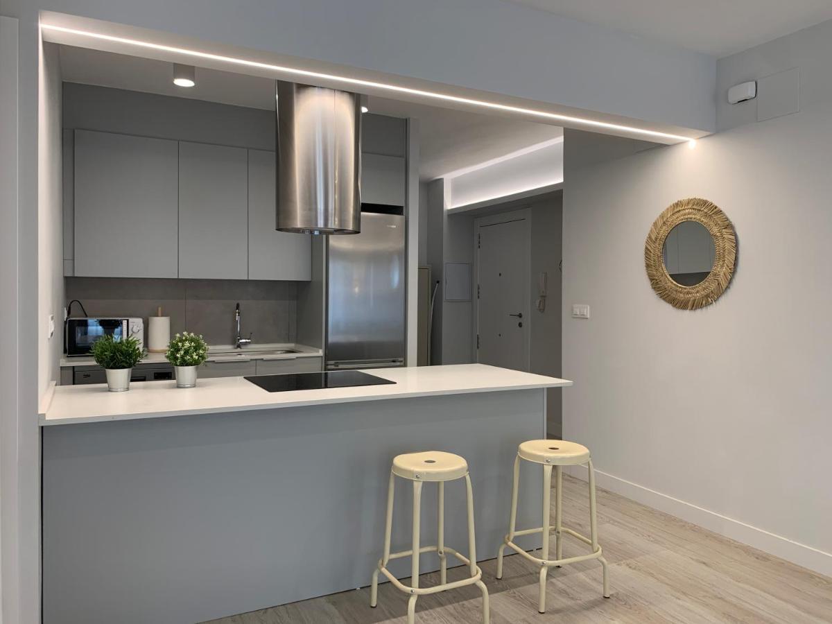 Apartamento Nuevo, 3 Dormitorios Con Terraza グラナダ エクステリア 写真